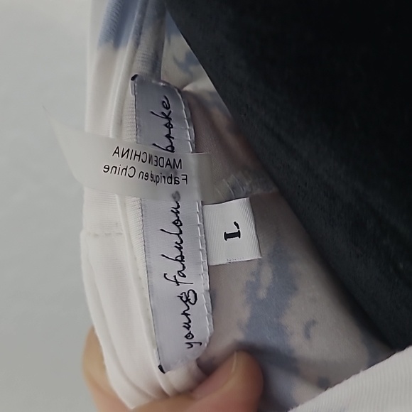 Young Fabulous & Broke Blue and White Yie Dye Dress Size Large - Picture 6 of 10